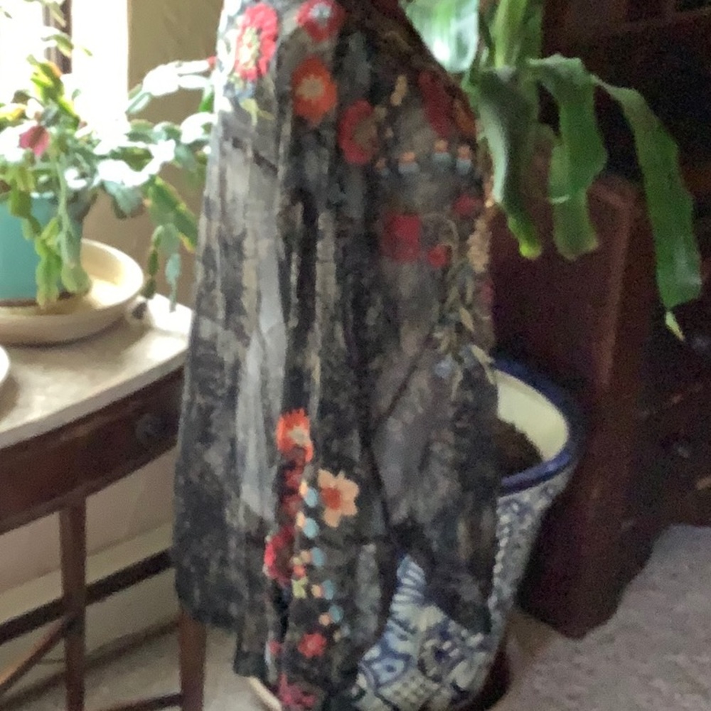 NWT Johnny Was Silk Kona Blouse Top - Picture 4 of 9